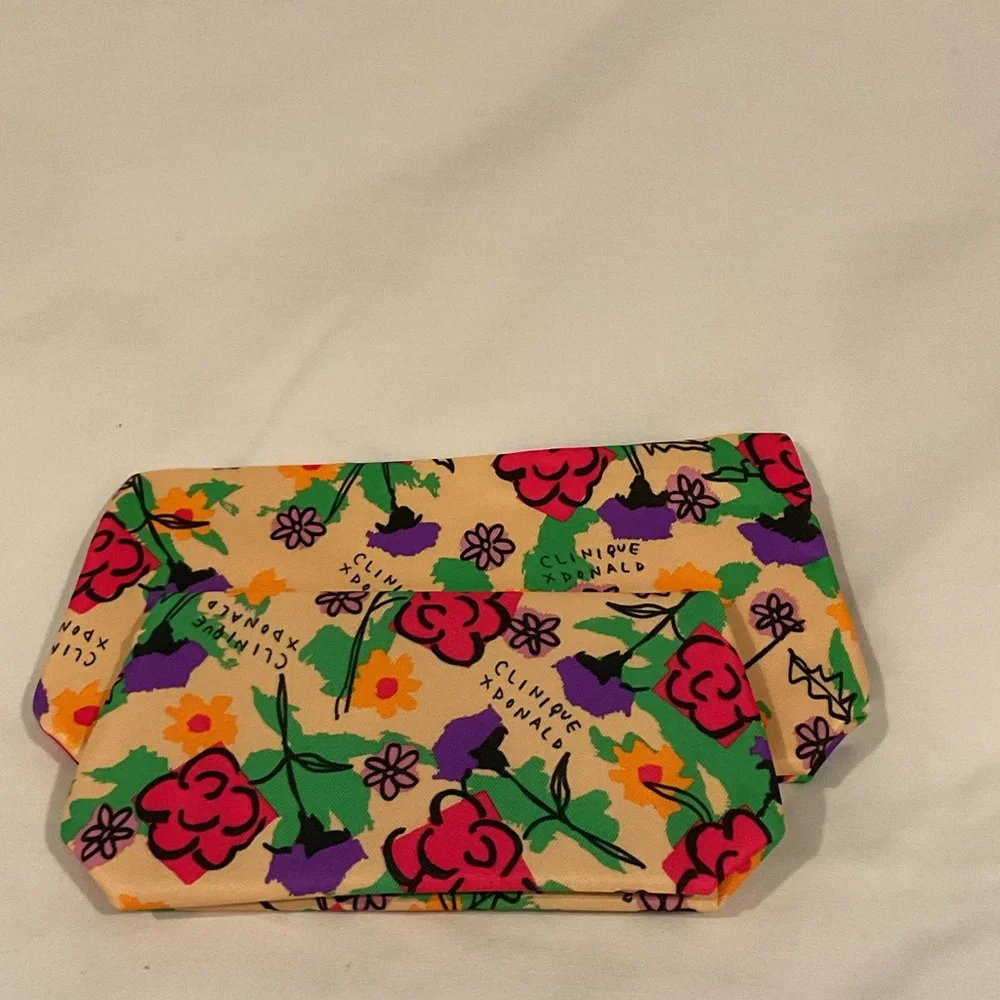 Clinique Floral Print Set of‎ 2 Cosmetic Pouches